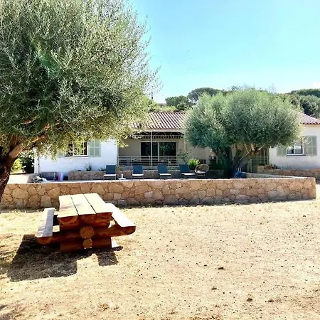 Avec Piscine A Porto-vecchio Вилла