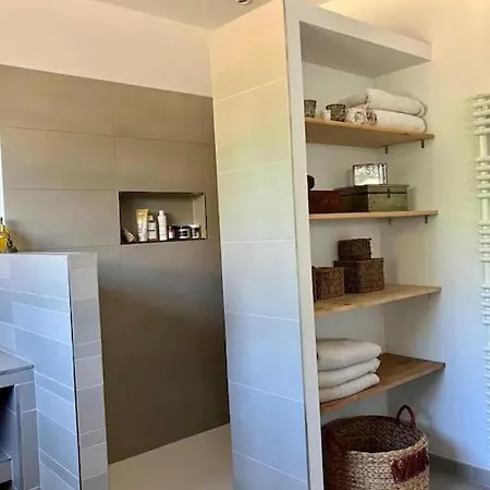 Villa Avec Piscine A Porto-vecchio